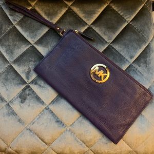 Michael Kors Wristlet - Eggplant